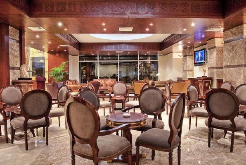 Gloria Hotel Doha Restaurant foto