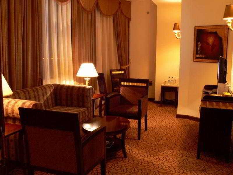 Gloria Hotel Doha Exterior foto